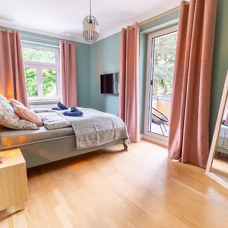 Dresden City Apartment * 드레스덴